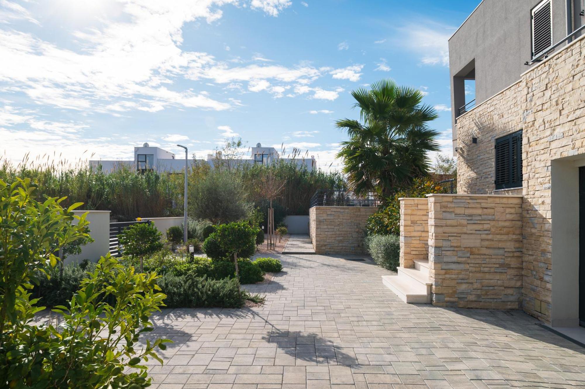 Villa Roca With Heated Pool And Sauna Privlaka  Exterior foto